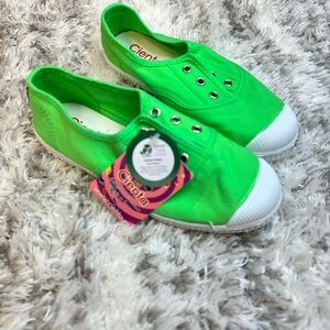 Cienta Vibrant Green Kids Sneakers